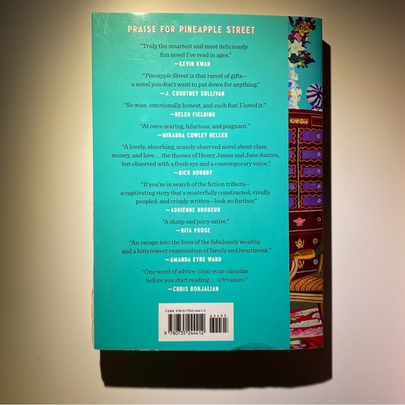 Pineapple Street by Jenny Jackson. Paperback. - Picture 5 of 7